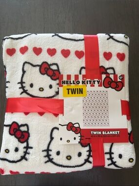 Hello Kitty Red and White Valentines Twin Throw Blanket